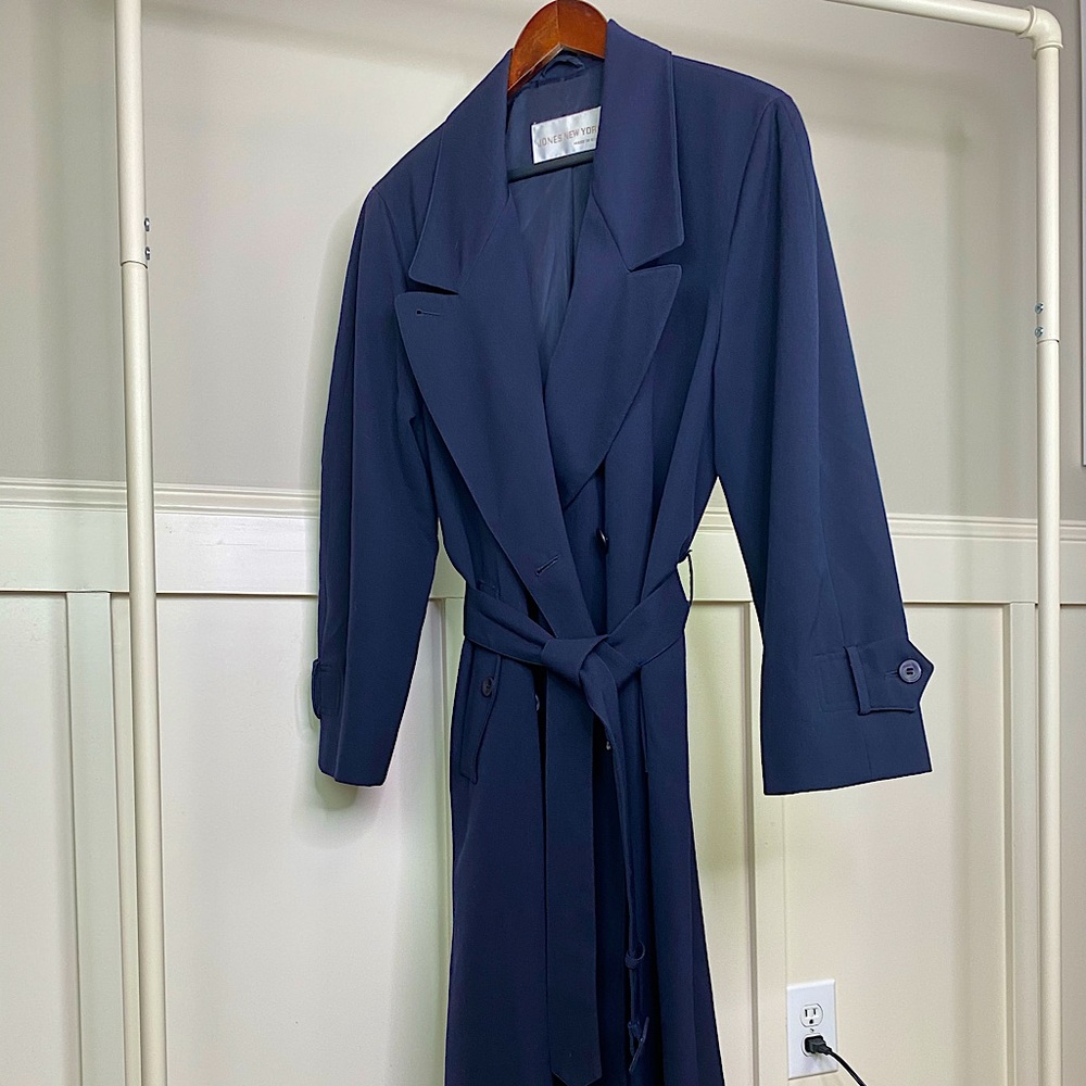 JONES NEW YORK Double breasted & belted trench